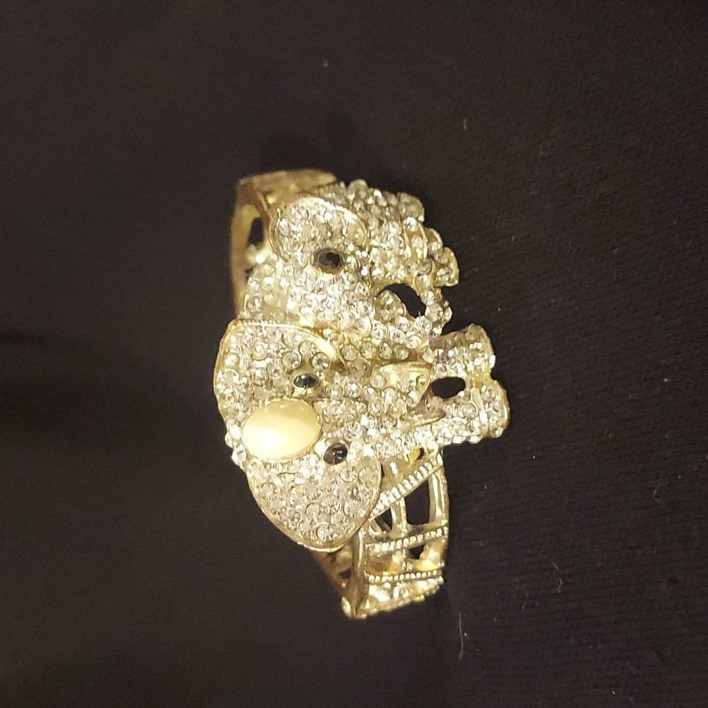 NATASHA Elephant Hinged Bracelet - Picture 2 of 6